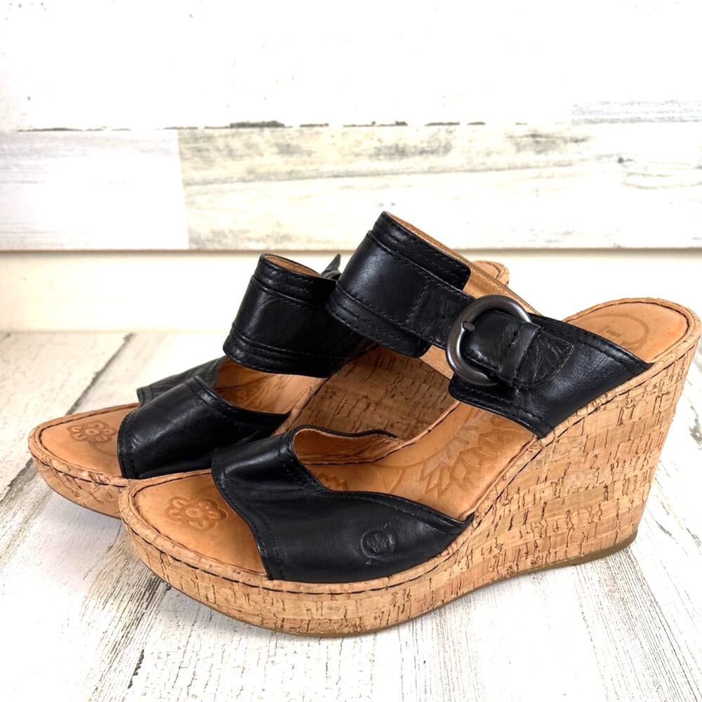 Born Womens 10 Black Leather Platform Wedge Sandals Slip On Buckle